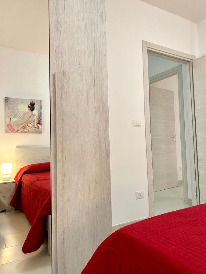 Monopoli Guest House - Puglia Mia Apartments Экстерьер фото