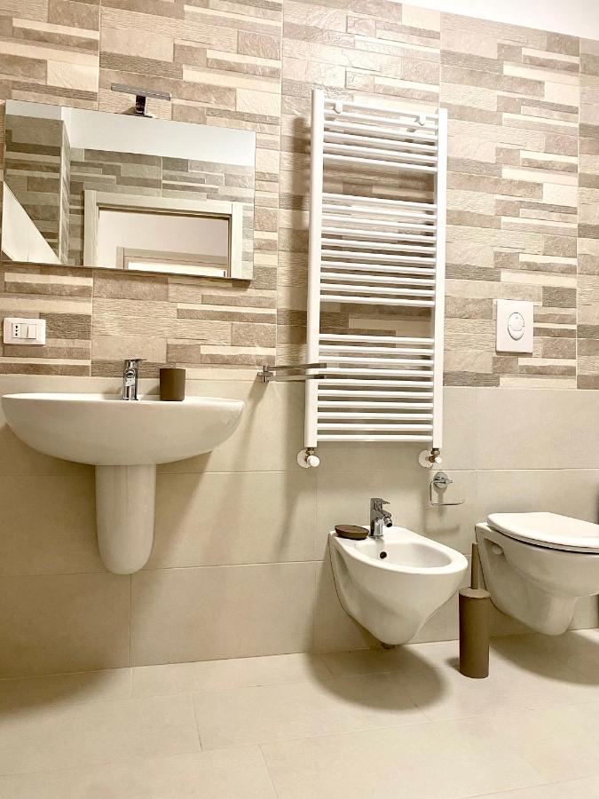 Monopoli Guest House - Puglia Mia Apartments Экстерьер фото